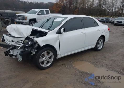 2013 Toyota Corolla Le z USA, uszkodzony, nr VIN 5YFBU4EE6DP125542